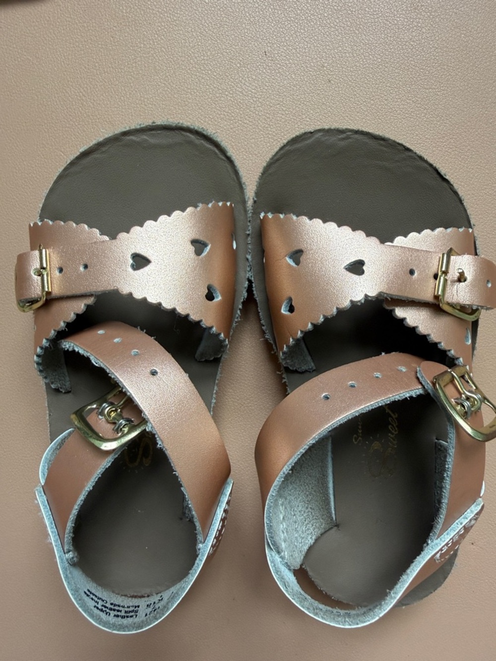 Salt Water Sandals by Hoy Sweetheart Metallic Rose Gold Heart Strap Kids Sandals